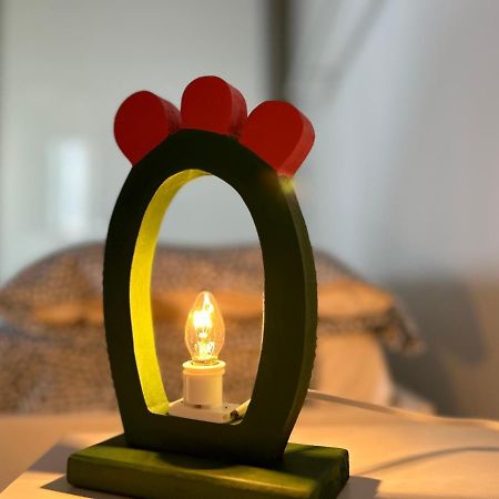 バーリIsola Roviアパートメント エクステリア 写真